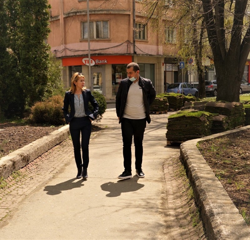 Снимка за Напредък на строителните дейности на обекти в г...