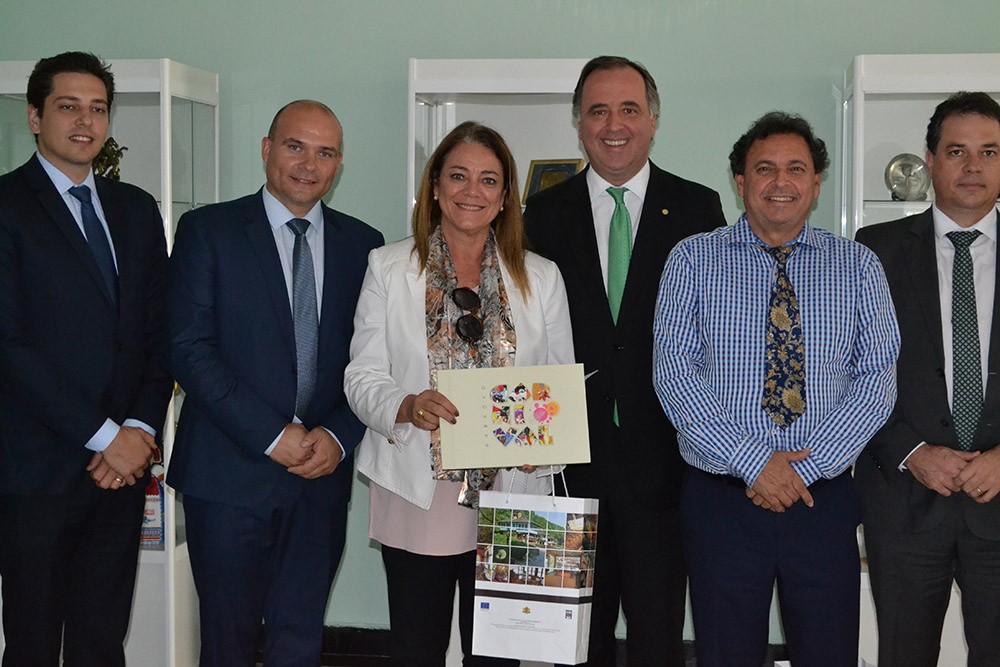 Снимка за 7972