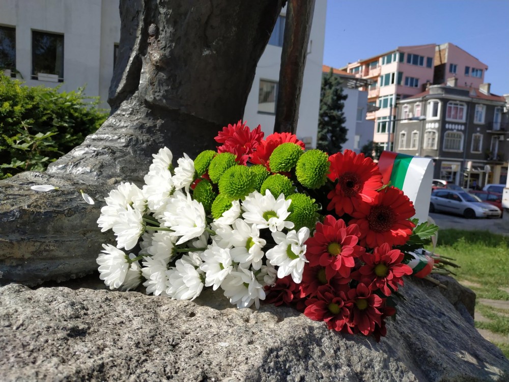 Снимка за 7940