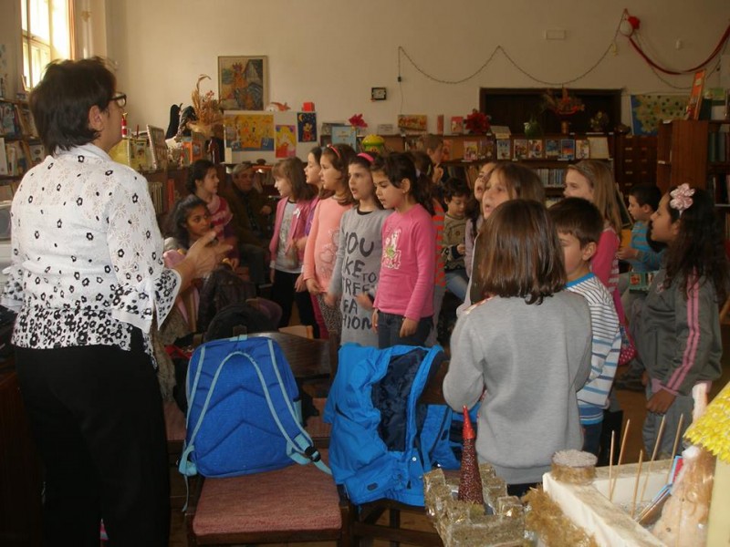 Снимка за Занимания в РБ "Априлов - Палаузов" през междус...