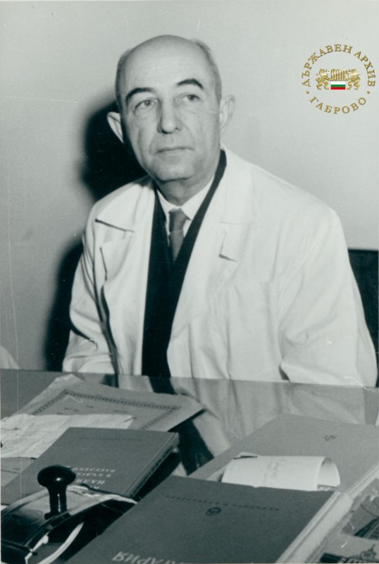 Снимка за Проф. д-р Алекси Пухлев – един от доайените на ...