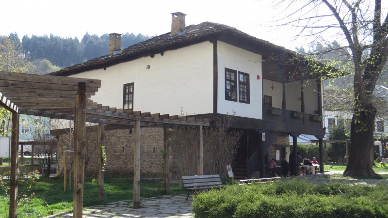 Снимка за Лазаровден в Дечковата къща