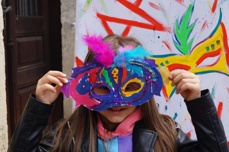 Снимка за Боженци подгрява за карнавала с ателие за маски