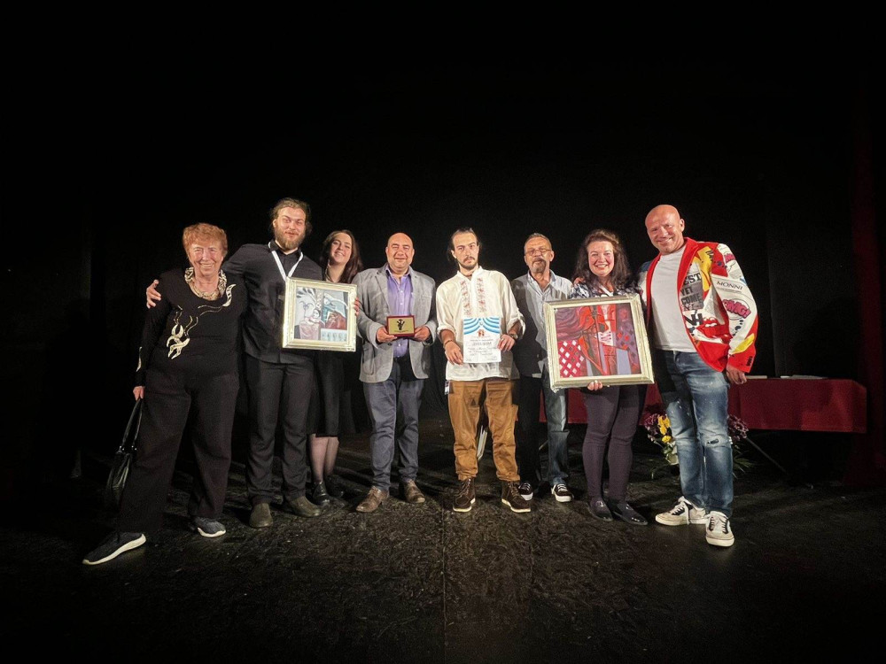 Снимка за 12001