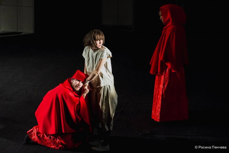 Снимка за Драматичен театър „Рачо Стоянов“ възобновява по...