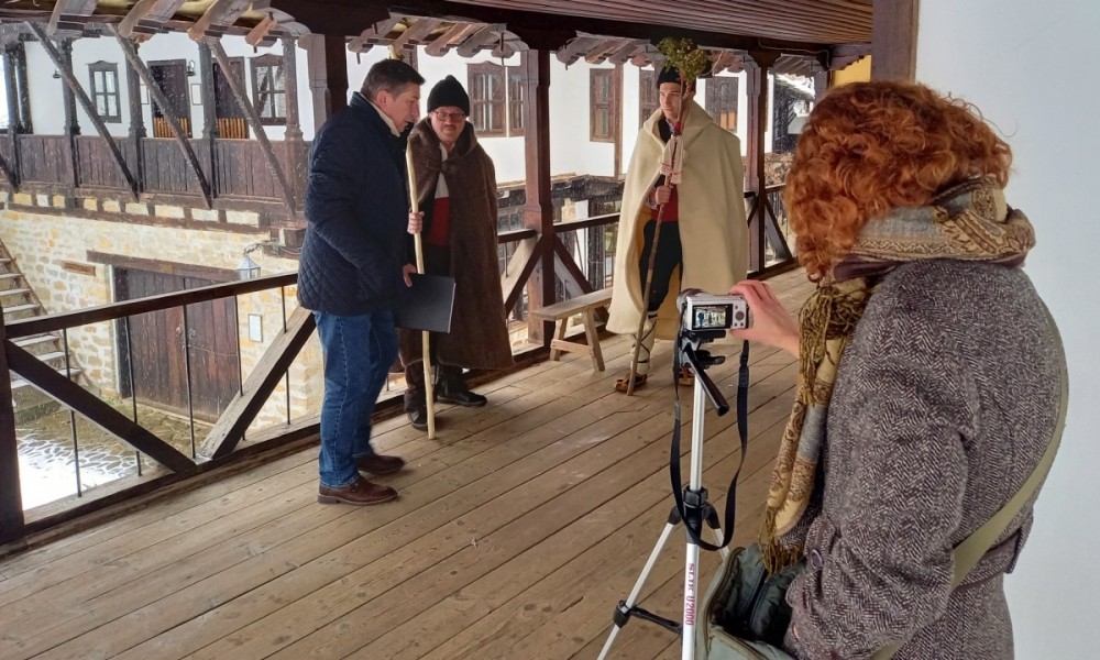 Снимка за 9745