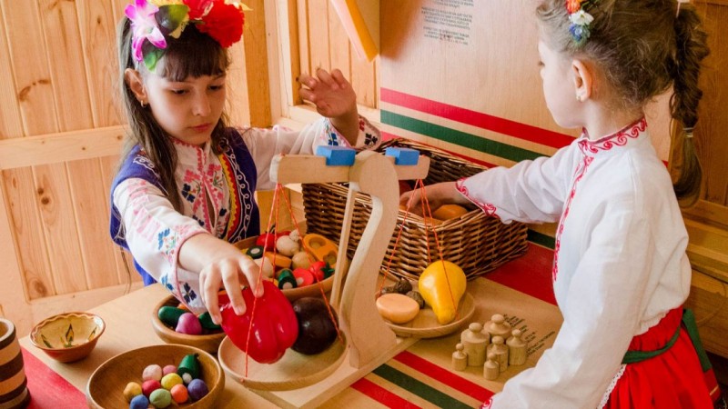 Снимка за Първото семейство, което посети Музейния детски...