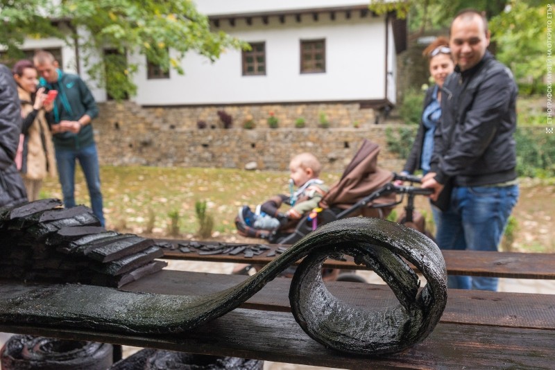 Снимка за ЕМО „Етър“ е „Духът на България”