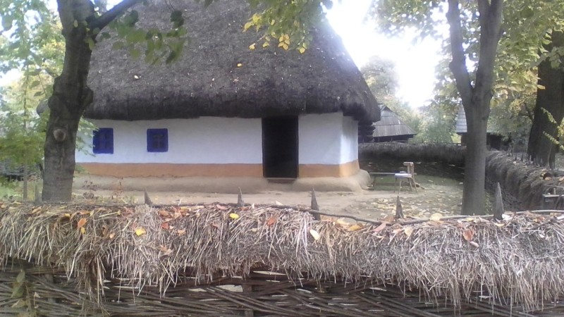 Снимка за ЕМО „Етър” и Музеят на селото в Румъния обсъдих...