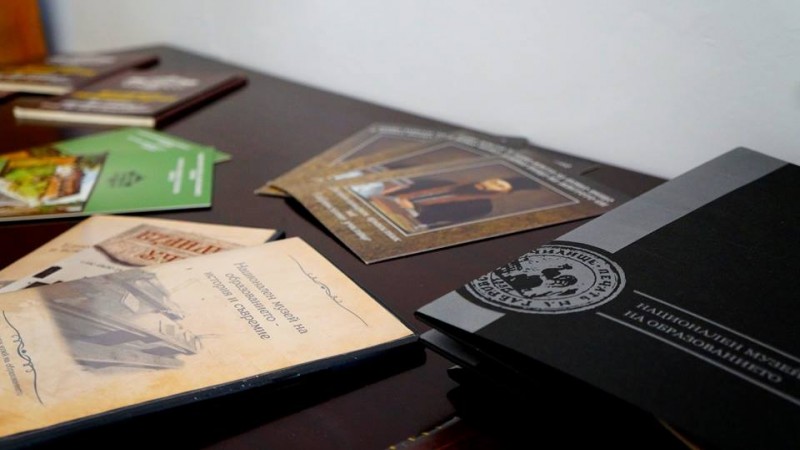 Снимка за С изложби на НМО откриват учебната година  в Ки...