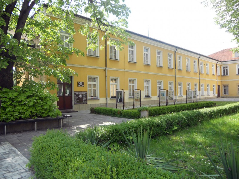 Снимка за  Учителка от Враца спечели наградата на Национа...