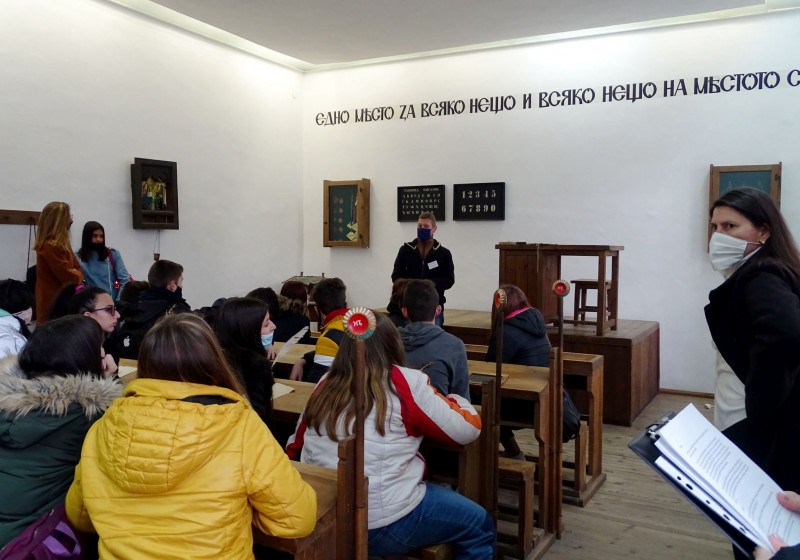 Снимка за Чуждоезикова подготовка в музейна среда