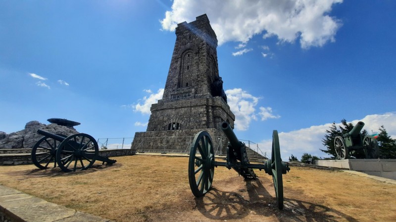 Снимка за 144 години Шипченска епопея