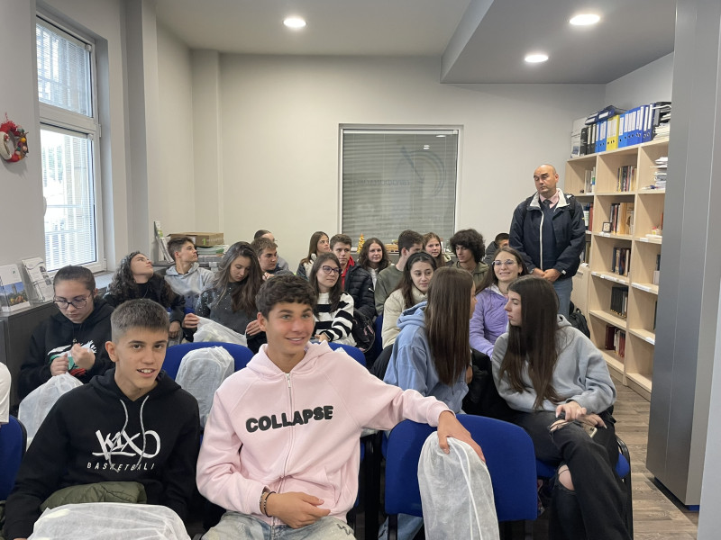 Снимка за Открий Европа – среща с ученици в ОИЦ - Габрово