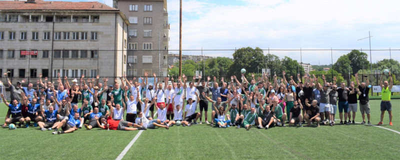 Снимка за Над 100 участници се включиха в спортно-терапев...