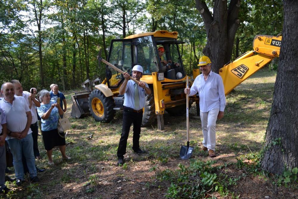 Снимка за 8195