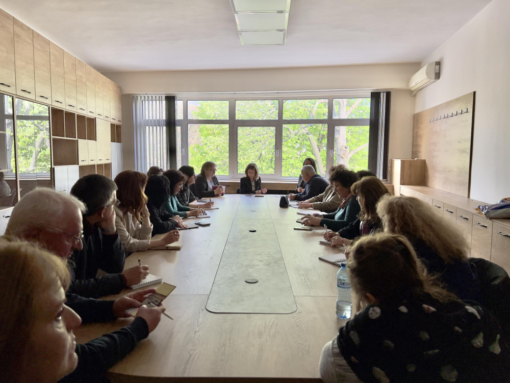 Снимка за 11916