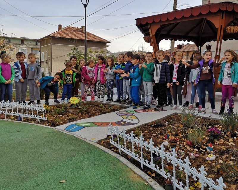 Снимка за Образователна градинка за деца откриха в ДГ „Дъга”