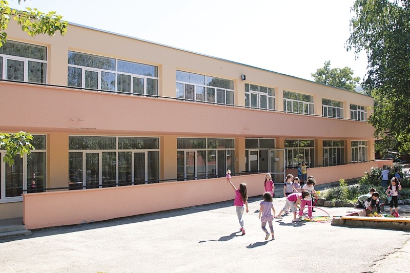 Снимка за Кметът на Габрово определи Детска градина „Явор...