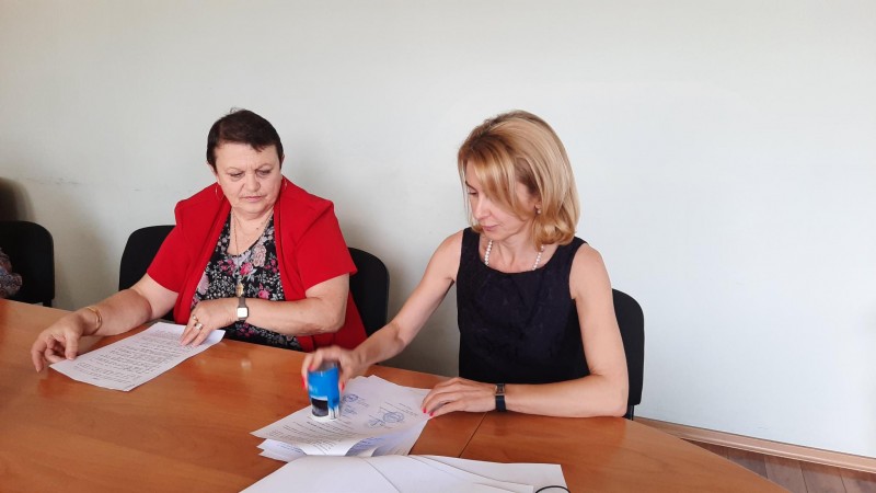 Снимка за Ново социално споразумение за габровските педаг...