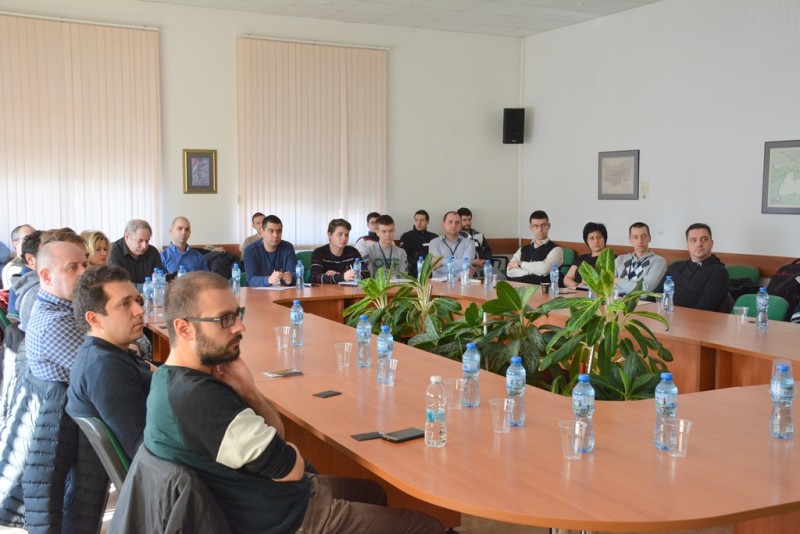 Снимка за Общински служители се обучават по киберсигурност