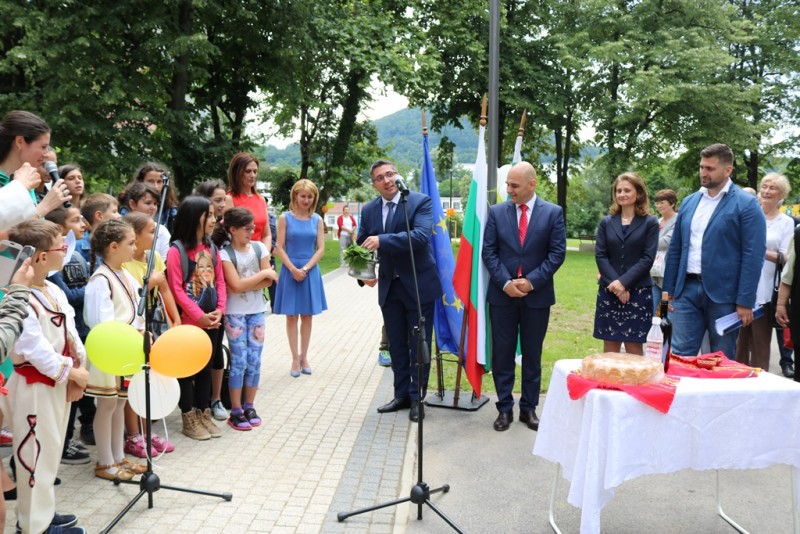 Снимка за Габрово с обновена градска среда за над 11 млн....