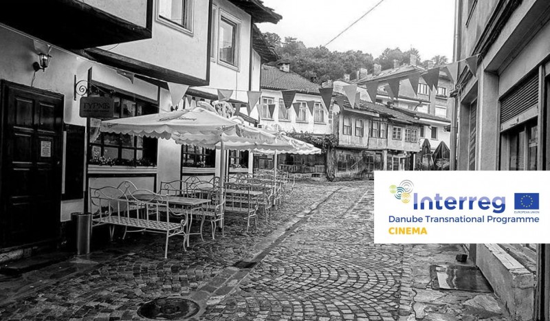 Снимка за Менторите на хакатона за „6-и участък“: „Идеите...