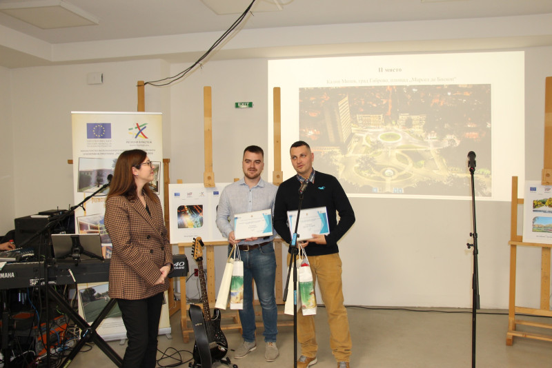 Снимка за Двама фотографи от Габрово финалисти в конкурса...