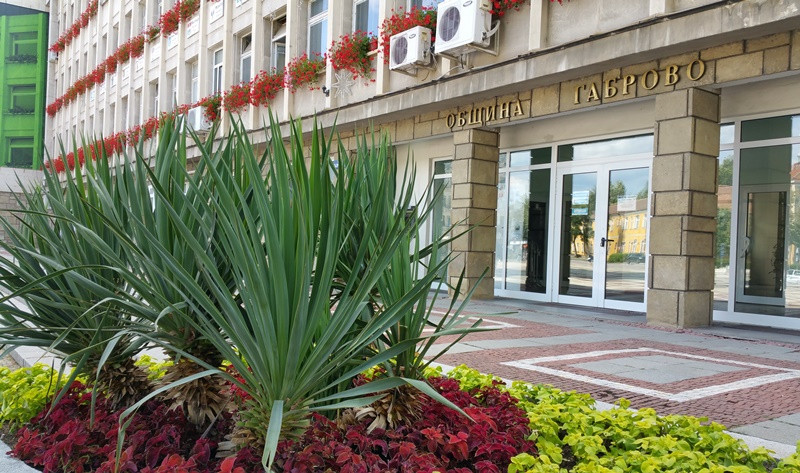 Снимка за Община Габрово обяви търгове за обновяване на а...