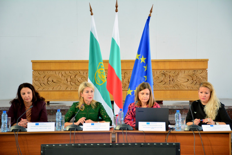 Снимка за Зелена светлина за 7 интегрирани концепции след...