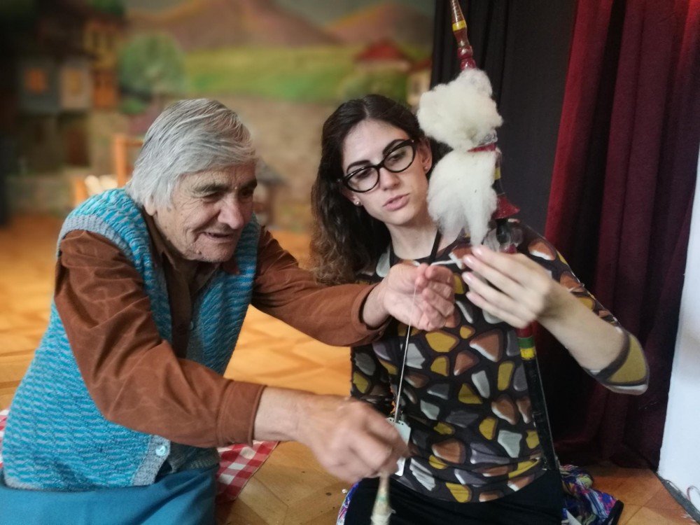 Снимка за 7100