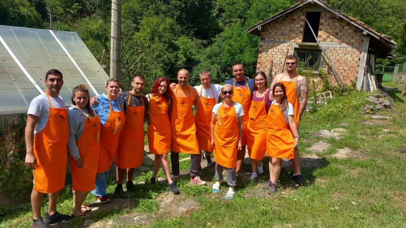 Снимка за „Приеми ме на село-Възраждане“ – история за гос...