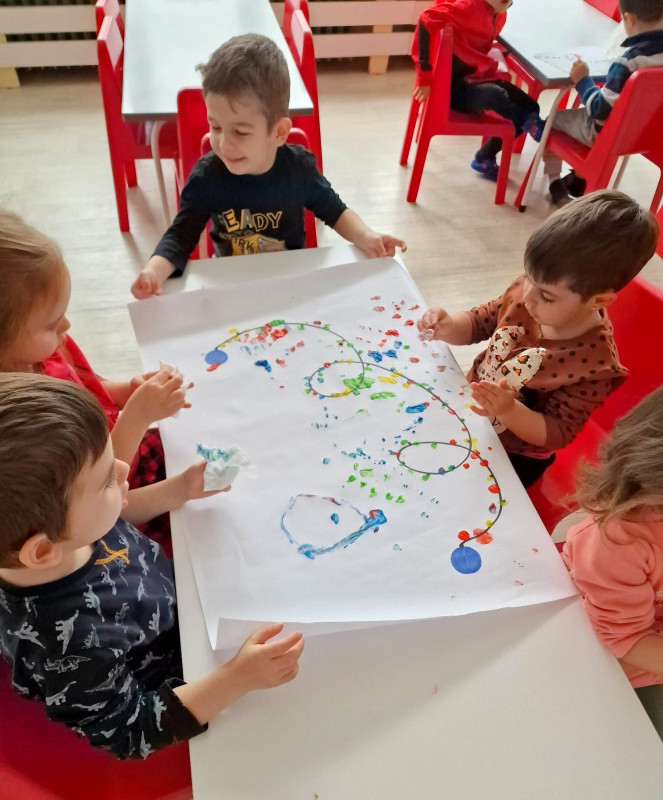 Снимка за Още 90 хил. лева за деца в ранна възраст и семе...