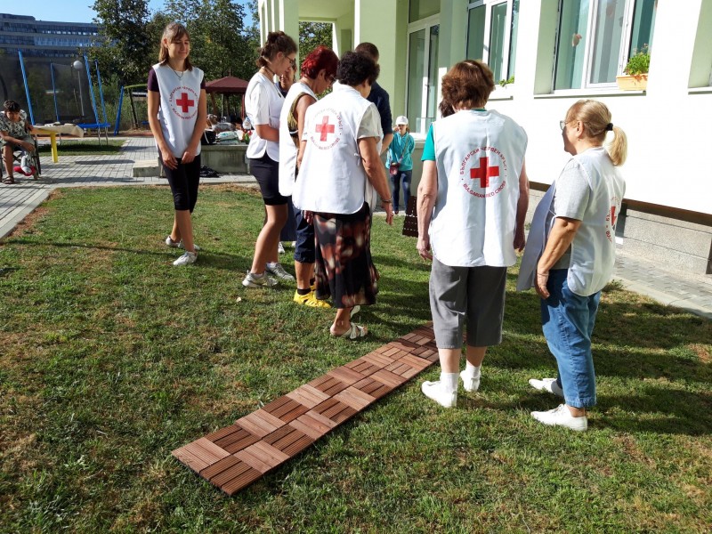 Снимка за Дарение за Дневния център за деца и младежи с у...