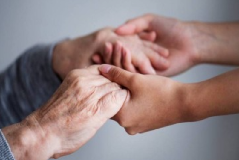 Снимка за Община Габрово подкрепя самотни възрастни и хор...