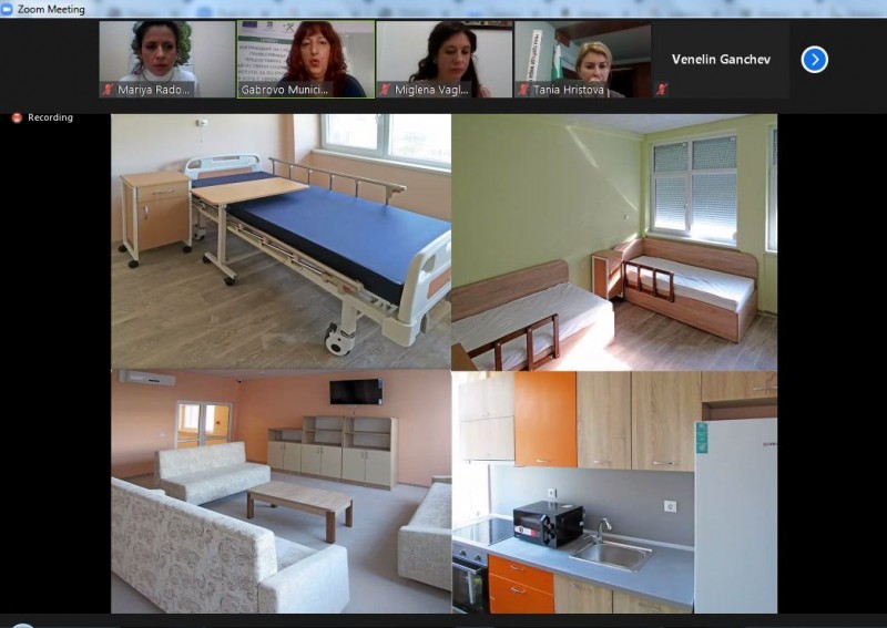 Снимка за Таня Христова: „Работим активно за деинституцио...