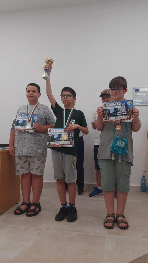 Снимка за 12099