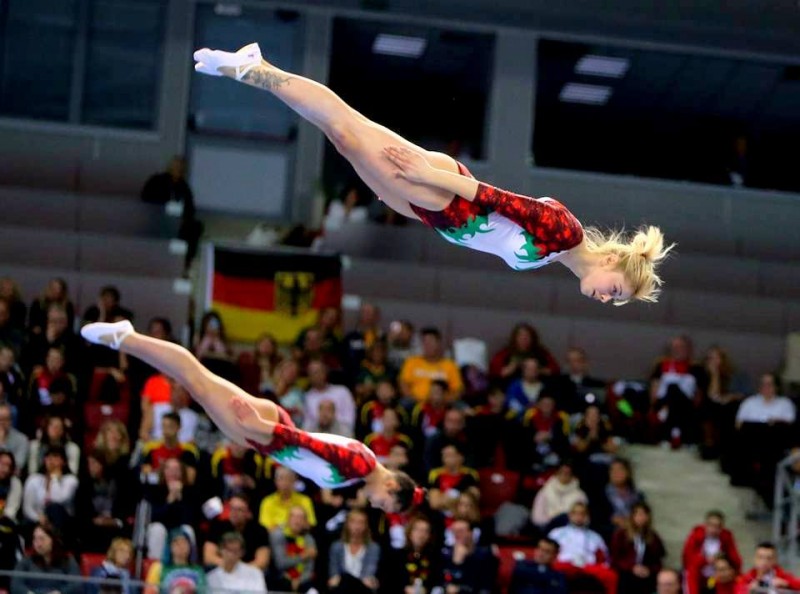 Снимка за Седмо място за сестри Пеневи на Европейските иг...