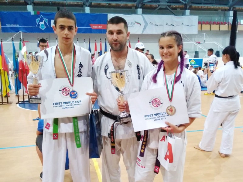 Снимка за Сребро и бронз за СК „Надежда“ от първата Свето...