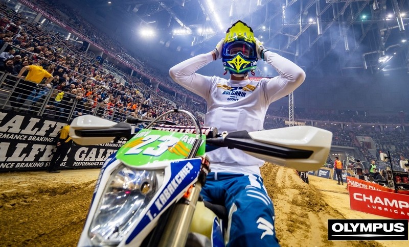 Снимка за Теодор Кабакчиев е световен шампион по Супер Ен...