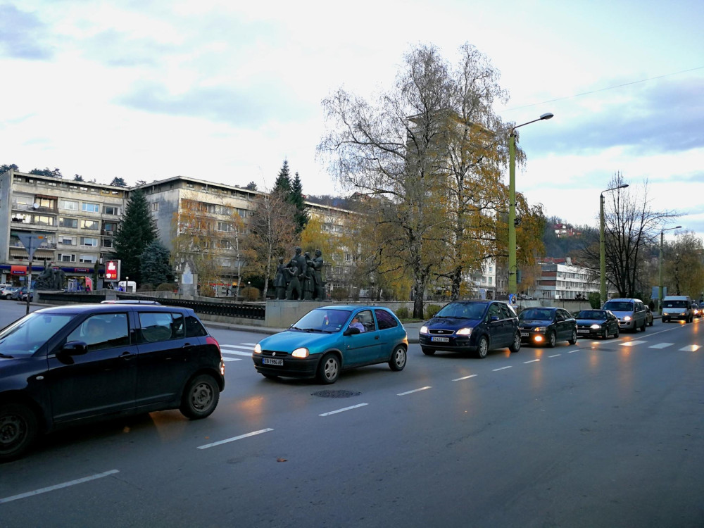 Снимка за 7936