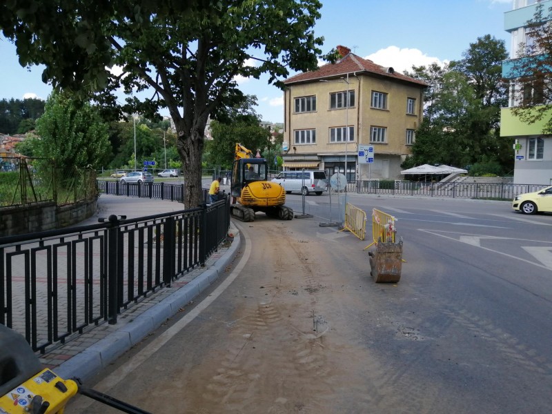 Снимка за Временно ограничение на движението по ул. „Баба...