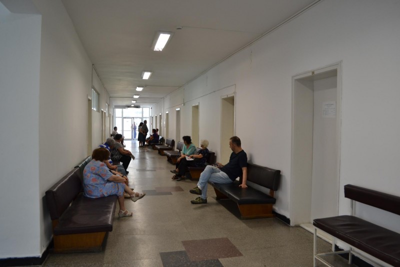 Снимка за Обновена е първа база на Диагностично-консултат...