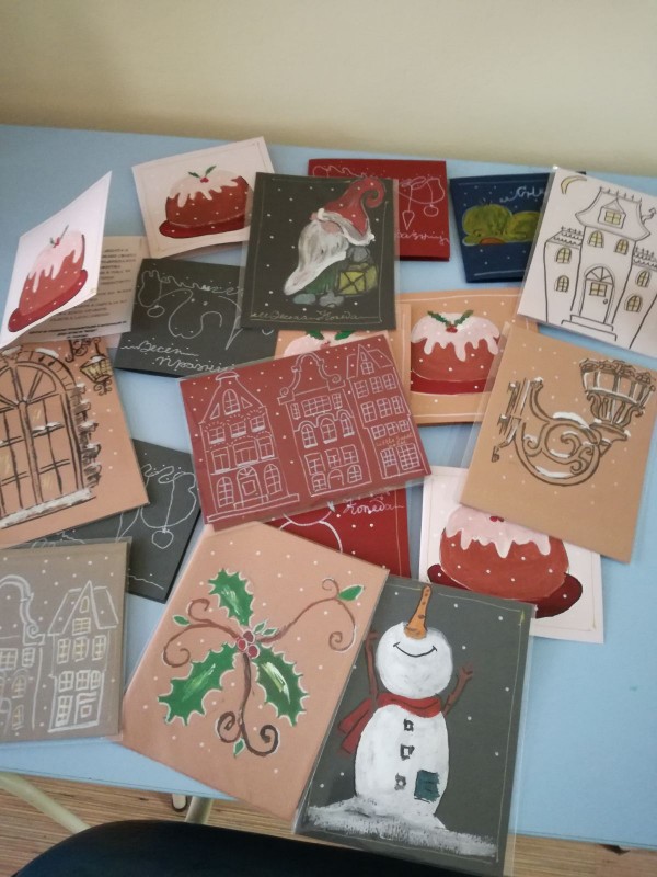 Снимка за „Ръкопляскания“ за габровските медици под форма...