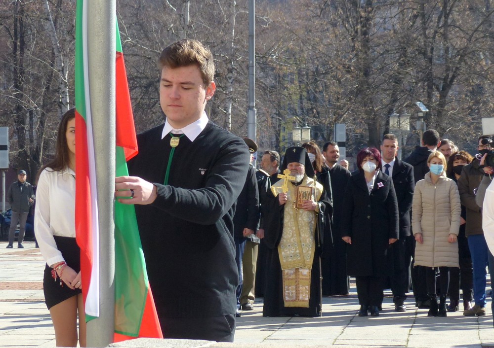 Снимка за 10023