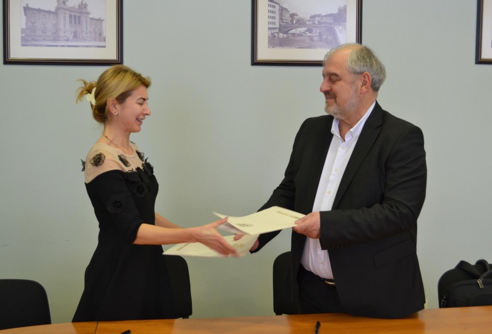 Снимка за 7532