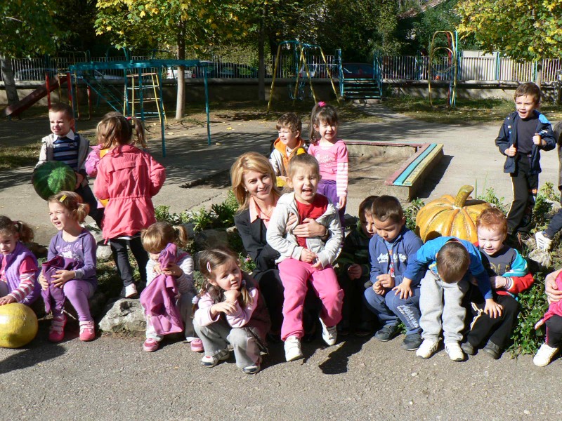 Снимка за Откриване на обновената градина „Явор”