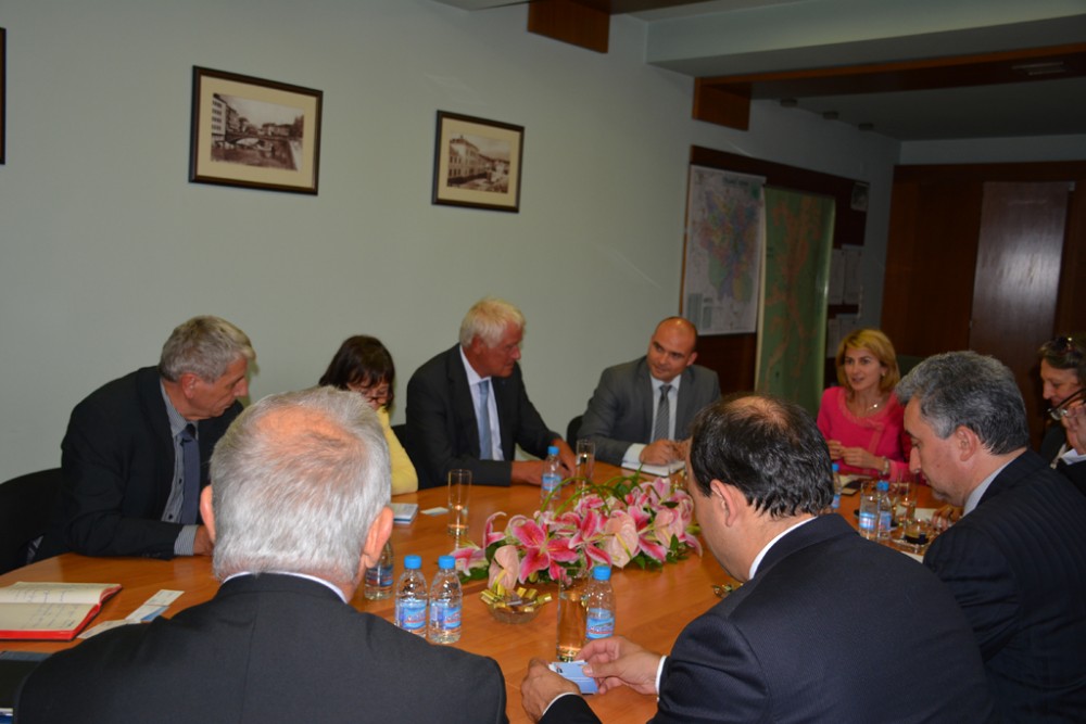 Снимка за 4560