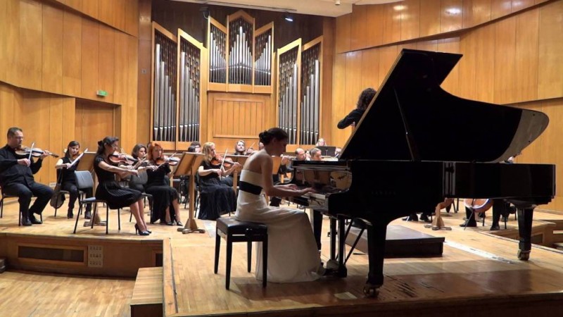 Снимка за Музикална среща с Елмира Енчева