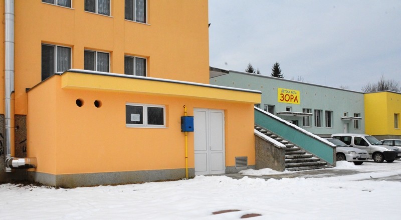 Снимка за Нова отоплителна инсталация в математическата г...